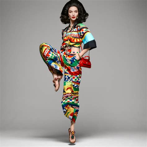 Dolce&Gabbana Carretto Collection: a new psychedelic print.